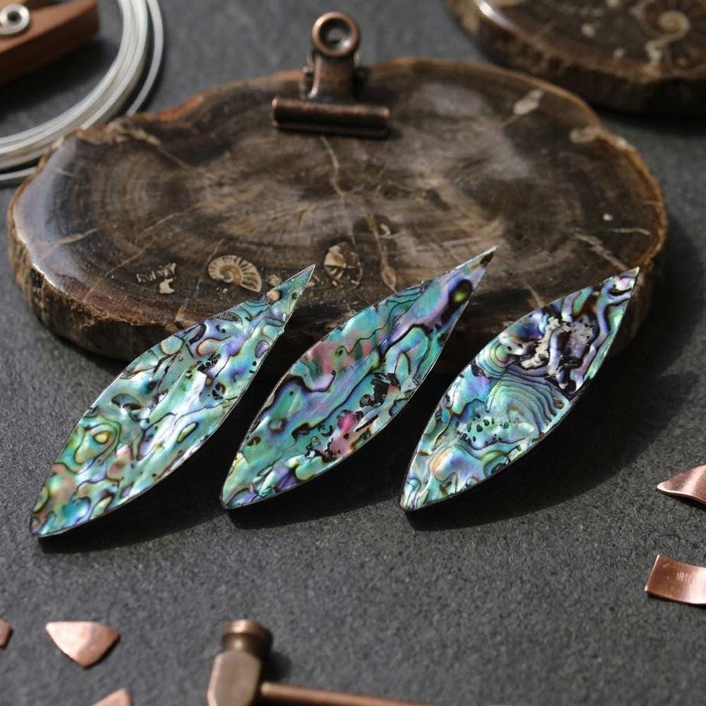 Vintage-style mother-of-pearl inlaid tatting shuttle– Elegant Lace Tool