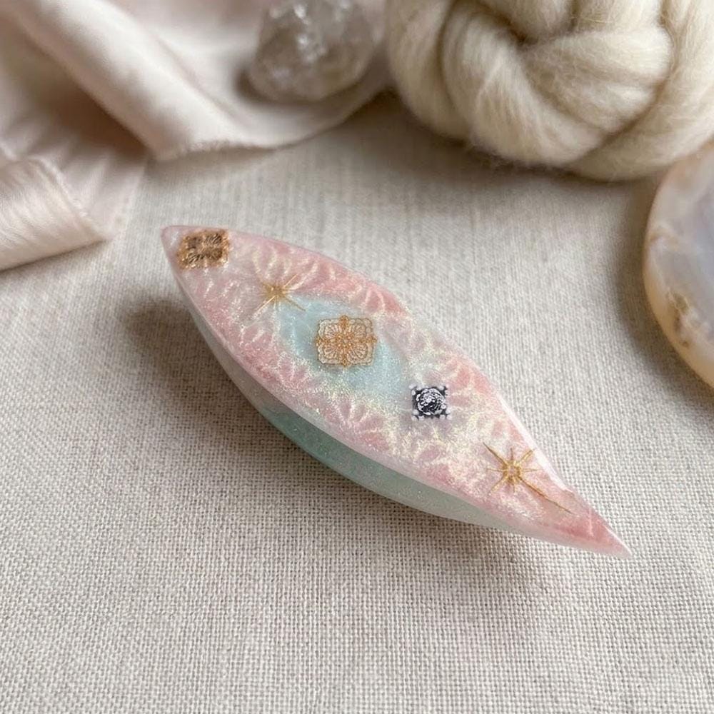 Tatting Shuttle with Hand-Painted Pattern– an elegant lace tool