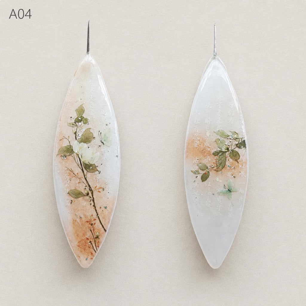 Botanical Tatting Shuttle with 0.4mm Fine Hook for Frivolite Lace Making