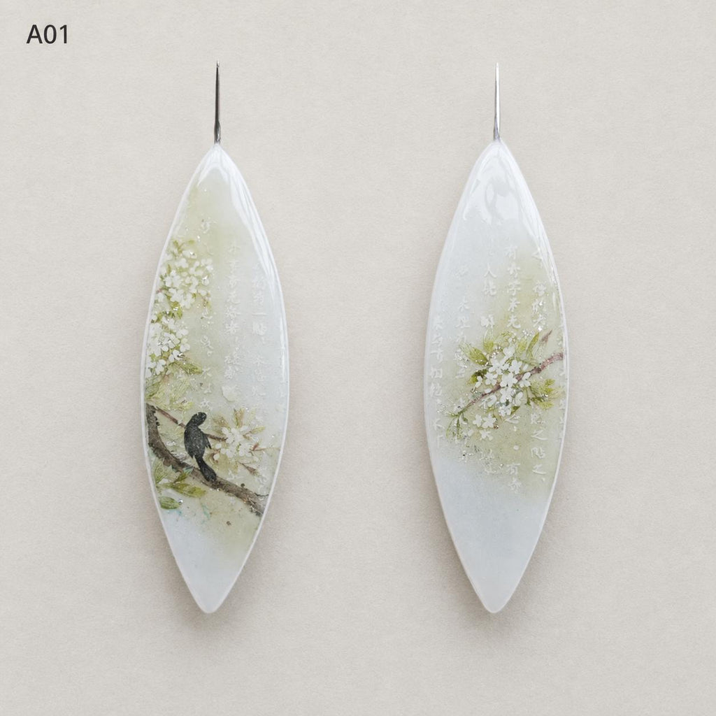 Botanical Tatting Shuttle with 0.4mm Fine Hook for Frivolite Lace Making